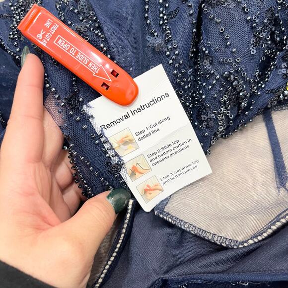 MAC DUGGAL 20304 Embellished Flutter Sleeve Tea Length Dress Midnight Size 6 NEW - Picture 6 of 8